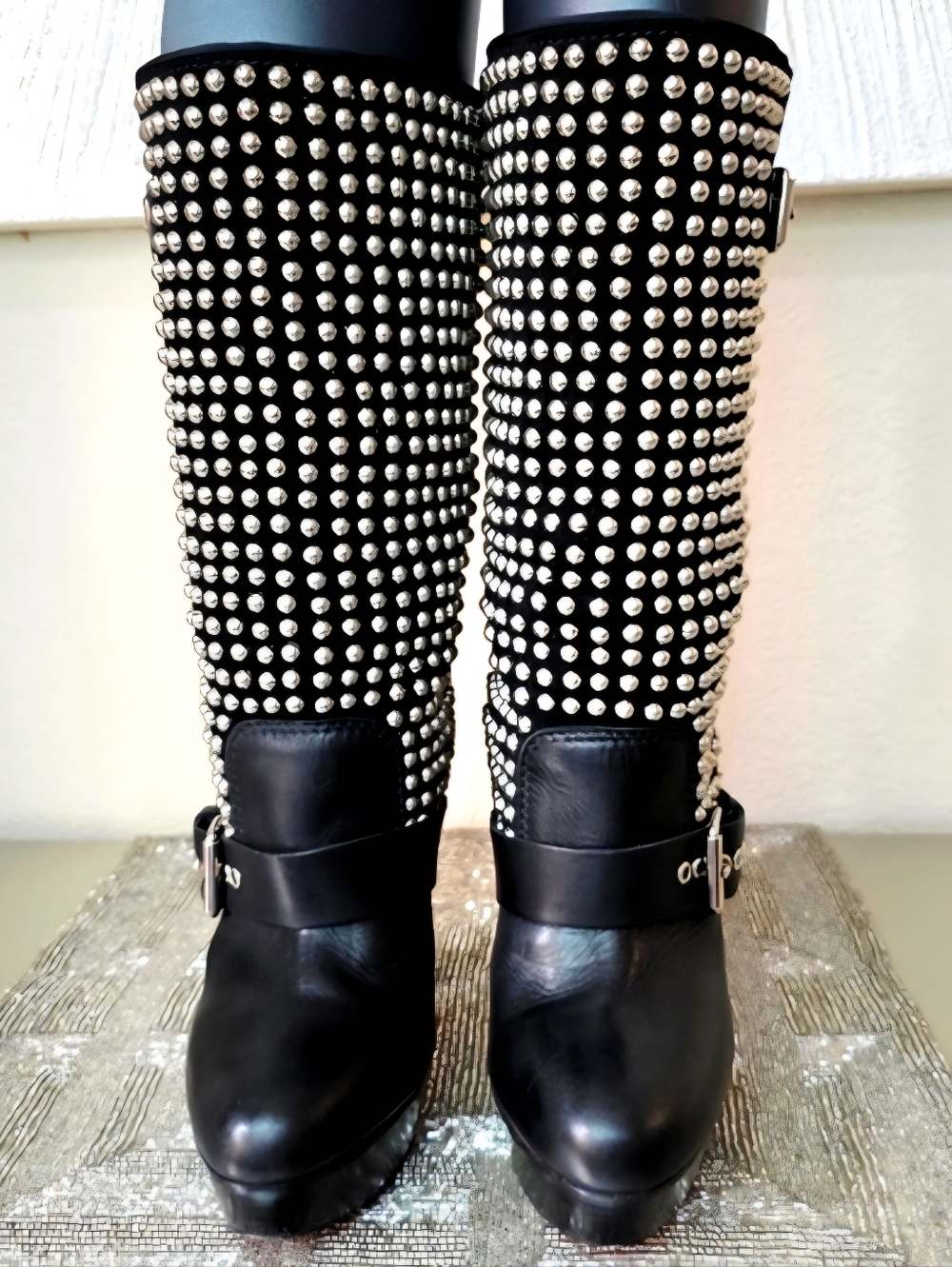 Christian Louboutin Black Leather Silver Studded Platform Platform Boots EU 38.5 - Picture 4 of 15